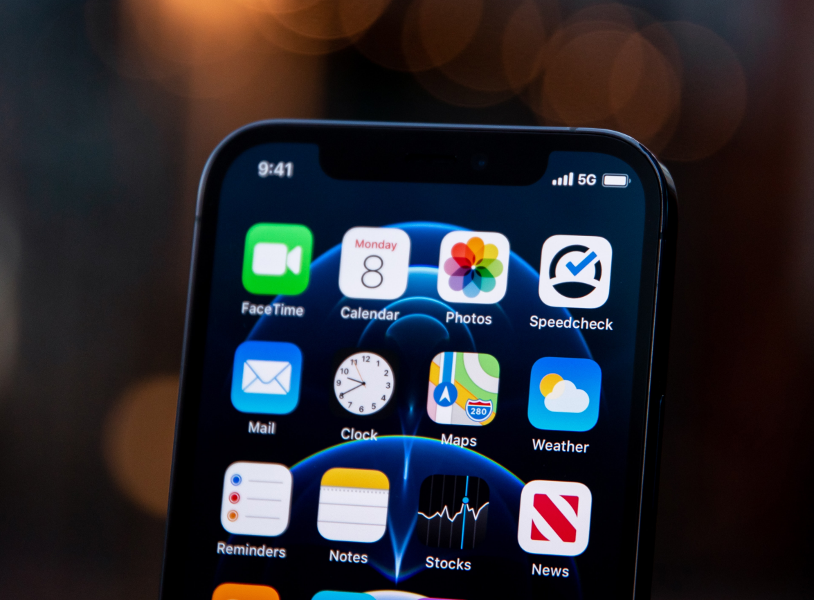 南川苹果手机维修分享为什么 iPhone 12 在冬季会自动关机 