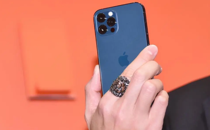 南川苹果手机维修分享iPhone12系列重启方法教程 